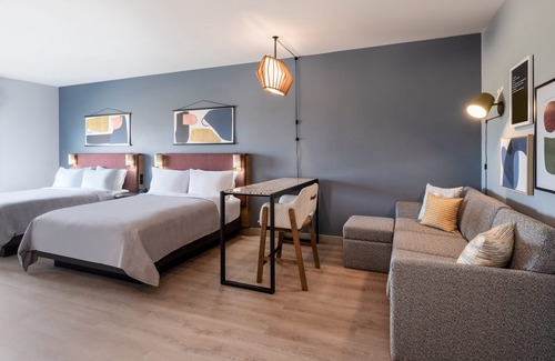Dupont Hotel | Atwell Suites Denver Airport Tower Road by IHG