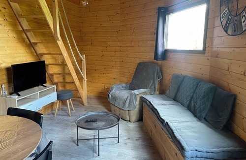 Saint-Martin-du-Fouilloux House | Atypical gîte for 4 people 15 min from Angers