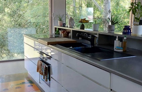 Fiac House | Atypical house on golf course