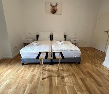Schwetzingen Apartment | Außergewöhnliches BnbRetreat Schlossnähe, beliebte Restaurants