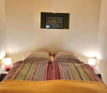 Lormont Apartment | Au Bord de la Rive