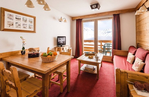 La Toussuire Condo | Au bord des pistes! Appartement avec accès Piscine