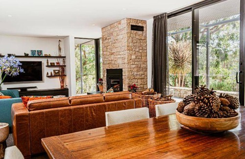 Daylesford House | 100 m² House ∙ 2 bedrooms ∙ 4 guests