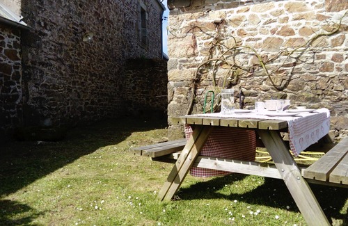 Landeda Cottage | Au-dessus du Port, Grande Ferme Chaleureuse