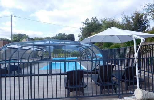 Ploneour-Lanvern House | AU PORTE DE L'OCEAN GITE WITH HEATED POOL