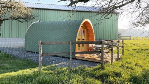 Vallon-sur-Gee Ski Chalet | Au pré des Alizés - insolite à la ferme des Alizés