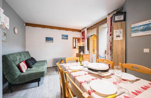 Termignon Apartment | Au Refuge D'Hirka
