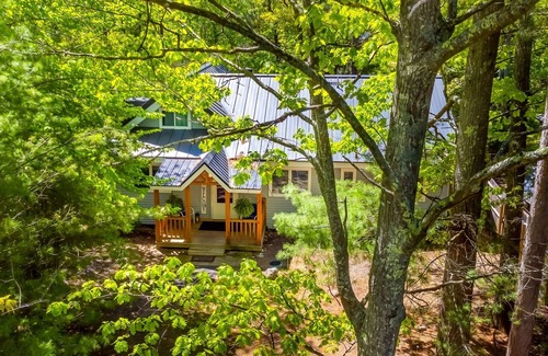Au Train Cottage | Au Train Riverfront Cottage - Peaceful and Clean! 3BR + Loft. Guest Favorite!