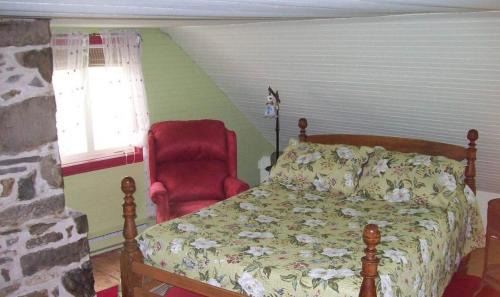Saint-Pierre-de-l'lle-d'Orleans Bed & Breakfast | Au Vieux Foyer