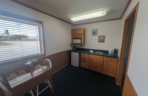Auburn Hotel | Auburn Inn Motel & Long Creek RV Park
