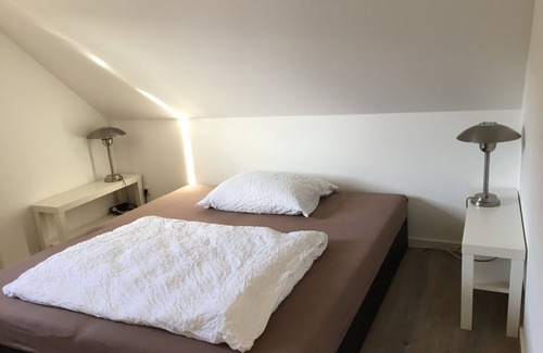 Lechhausen Apartment | Augsburg beautifully renovated generously near the center