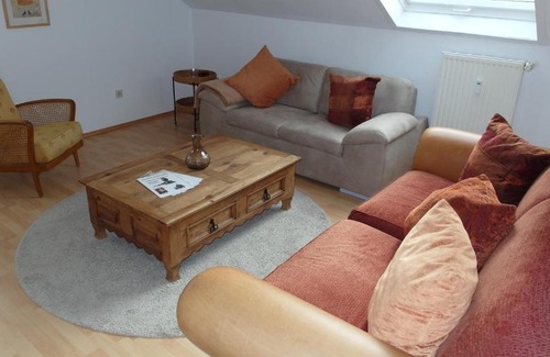 Haunstetten-Nord Apartment | Augusta-Refugium