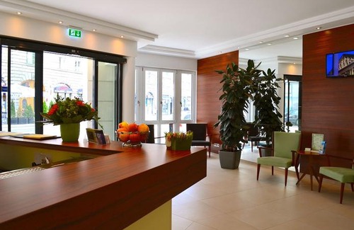 Augustenstraße Hotel | Augusten Hotel Munchen