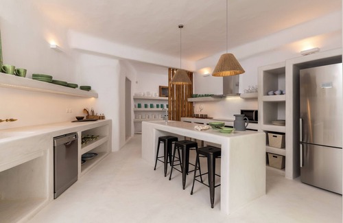 Mykonos Town Villa | Aura villa A story to tell