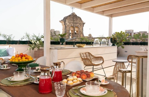 Noto Apartment | Aurispa - Amazig apartment with minipool on the terrace in the historical center of Noto, Sicily