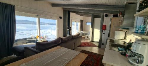 Jukkasjarvi Villa | Aurora Jukkas Riverside Lodge
