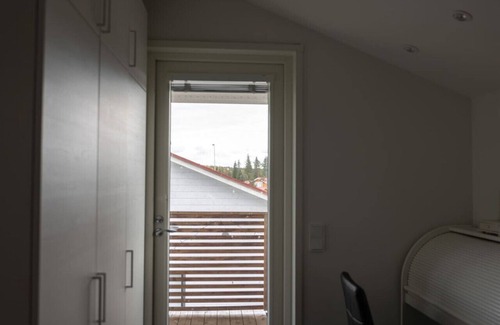 Rovaniemi House | Aurora Villa with Jacuzzi by BookLapland