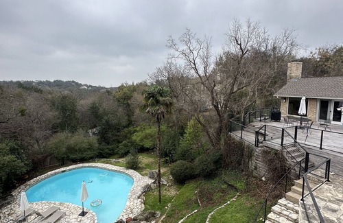 West Lake Hills House | Austin Paradise in the hills just 4 miles from downtown and 2 miles to Zilker.