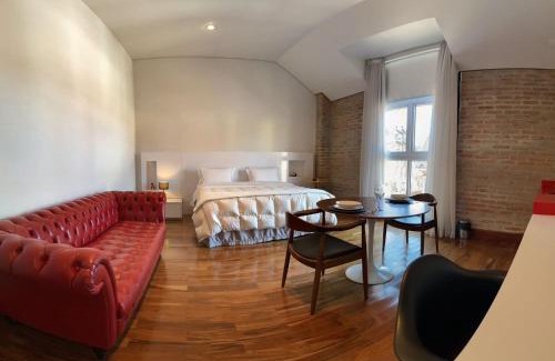 Capivari House | Austin Suites