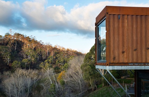 Hepburn Cottage | Australia's No.1 Most Unique Accommodation