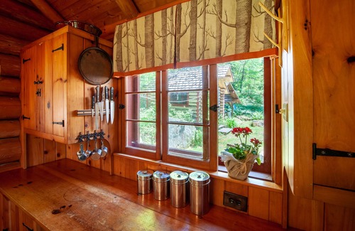 Indian Lake Cabin | Authentic Adirondack Experience Lakeside Log Cabins