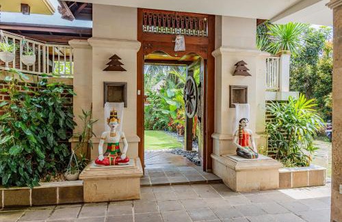 Kediri Villa | Authentic Bali Villa with Bali Atmosphere!