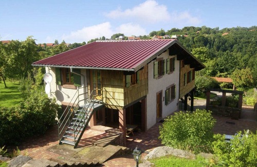 Harreberg House | Authentic chalet with terrace in Harreberg
