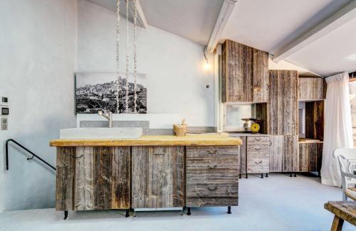 Le Suquet Apartment | Authentic charming studio In the heart of Cannes