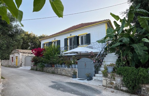 Katsimatika House | Authentic greek house in tranquil area - 5 min from Gaios