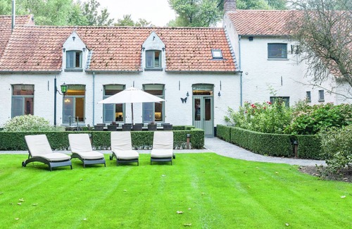 Sint-Kruis House | Authentic holiday home in Brugge with garden