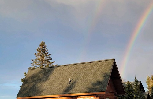 Wisconsin Cabin | Authentic log cabin perfect for 2❣️Fantastic Lake Superior Views & beach access!