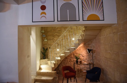 Zejtun House | Authentic Maltese 2-bedroom House with Terrace