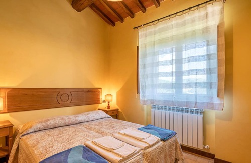 Camerino House | Authentic residence in the middle of nature with pool.
