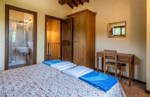 Camerino House | Authentic residence in the middle of nature with pool.