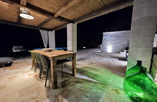 Locorotondo Villa | Authentic Residences in Trulli. A panorama of relaxation