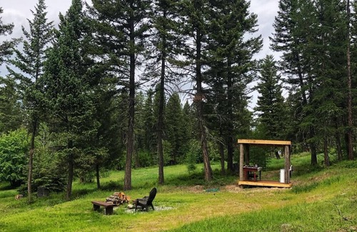 Eureka RV Rental | authentic sheepherder wagon camping near wilderness areas in Kootenai NFS