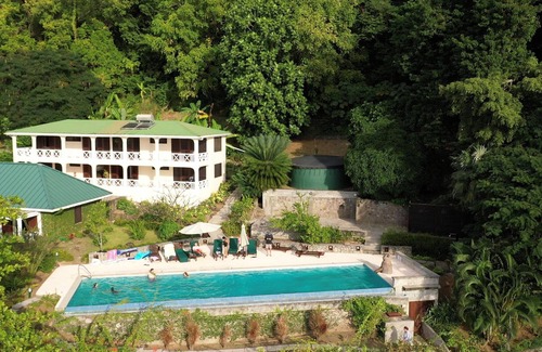 Soufriere Villa | Authentic St. Lucian Experience at Prestigious Villa - Colibri Cottage