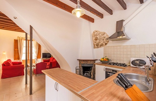 Andraitx House | Authentic village house with sea views in the heritage district of Andratx
