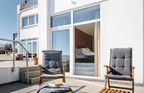 Helgoland House | Authors-doubles the lake - Hotel on the Lobster Cliffs