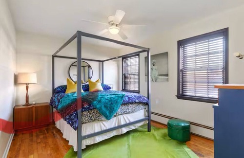 Old Town Winchester Apartment | Available for 2026 Apple Blossom Only! 2 Bedroom on Parade Route!