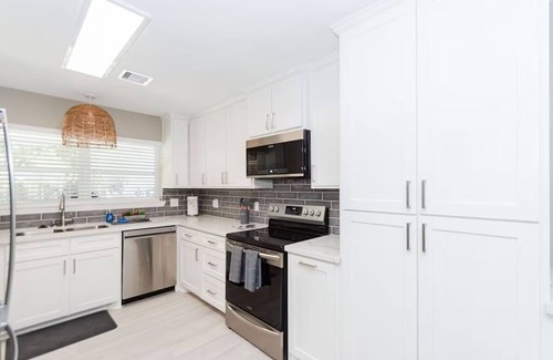 Clear Lake Shores House | Available for Labor Day! with Game Room, Huge Backyard & Walk to the Boardwalk!
