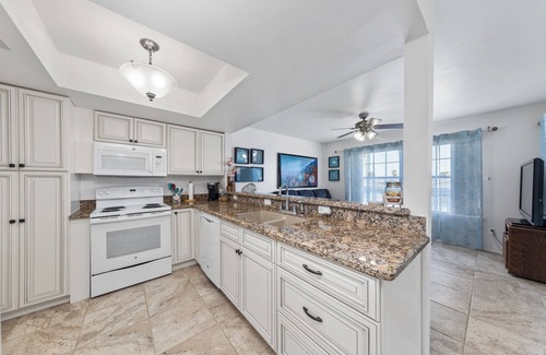 Port Isabel Cottage | Available for Spring! Lazy Days Sea Cottage #1015