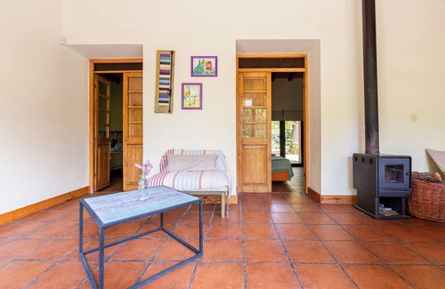Tunuyan Cottage | Avalenn Casa de Campo: house with swimming pool, ideal for families or groups of friends!