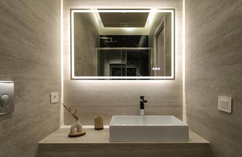 Rione XIV Borgo Apartment | Ave Luxury Suite - By OpenRoma