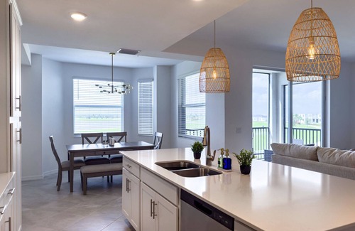 Immokalee Apartment | Ave Maria - Relax & Golf. Golf resort with great amenities and gorgeous views.