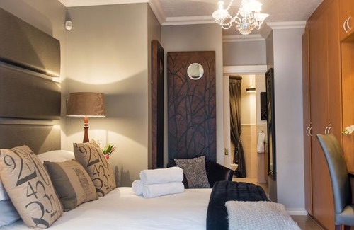 Stellenbosch Central Apartment | Avemore Jan Cats No 5