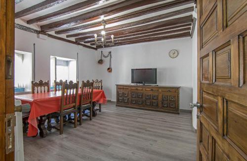 Macanet de Cabrenys House | Aventura MCabrenys
