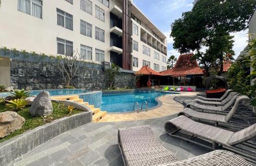 Depok Hotel | Aveon Hotel Yogyakarta by Daphna Management