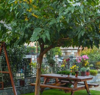 Loutraki Apartment | Avgi