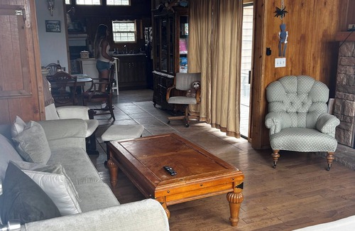 Geyserville Cabin | AVL Private Retreat Cabin with hot tub on private wooded property